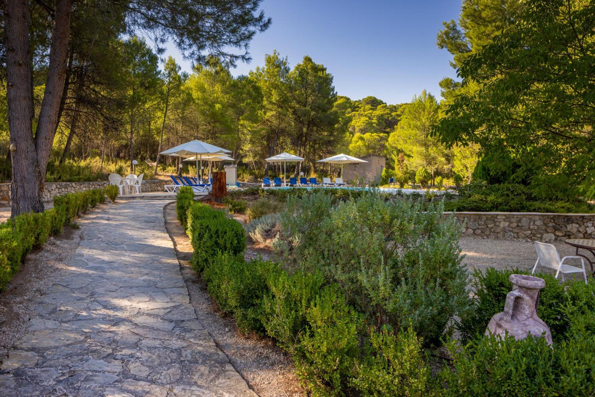 Hotel Rural Mas Fontanelles Бьяр Экстерьер фото